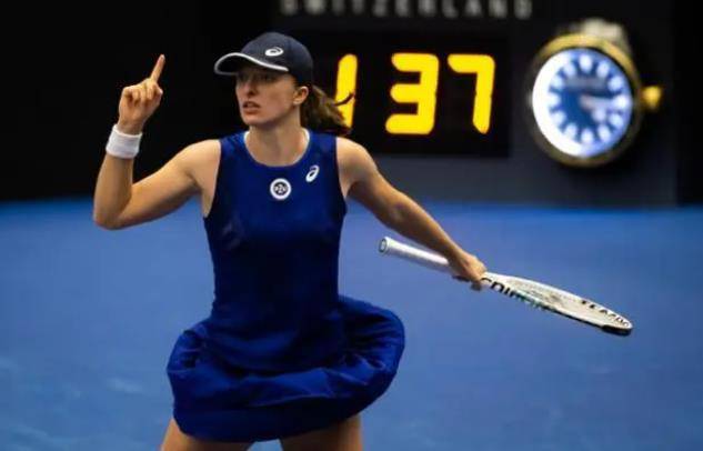 由于作品无 由于作品无