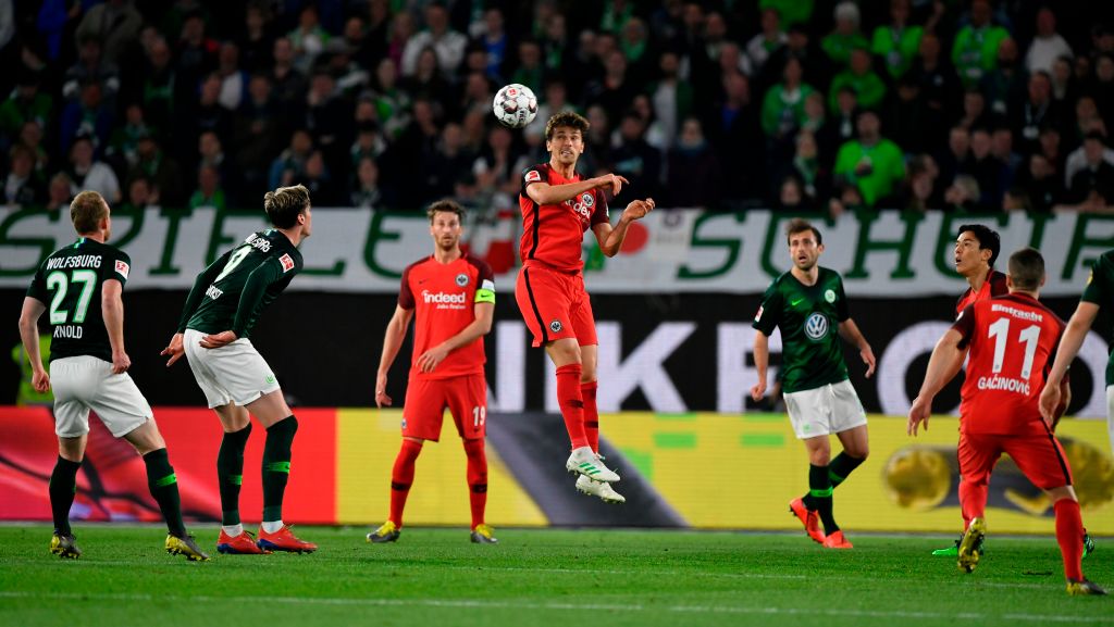 龙舟赛事的 龙舟赛事的