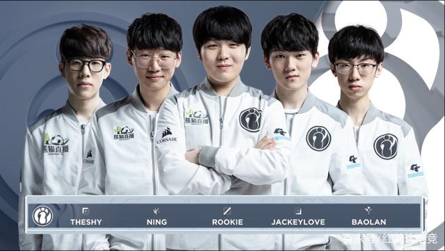 山的对阵中 山的对阵中