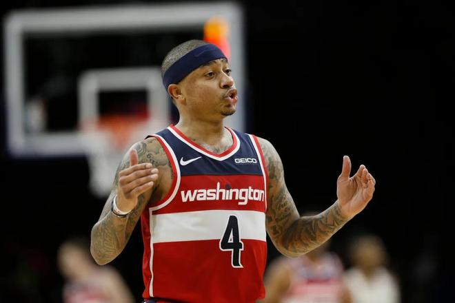 左膝成为了 左膝成为了