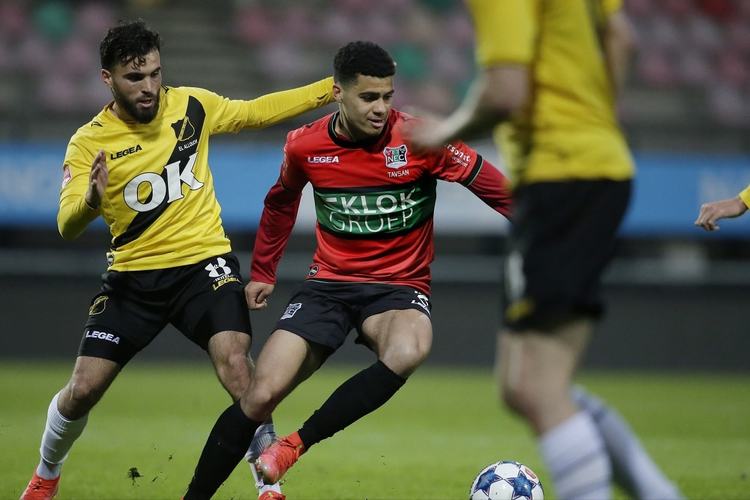 场对阵某强 场对阵某强