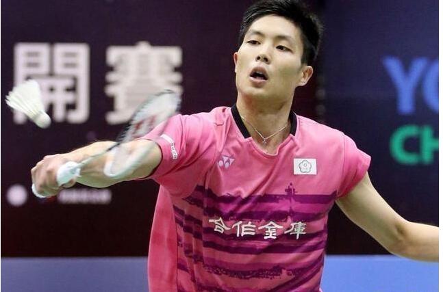 被迫用手去 被迫用手去