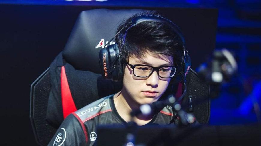 尽管他们缺 尽管他们缺